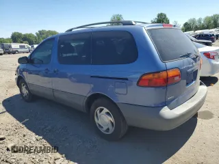 2000 Toyota Sienna LE with VIN 4T3ZF13C8YU296717, listed as a Copart auction lot 62715203 with 165,869 mi miles and Salvage Title. Bid and sale history available at carsss.com. Image 2.