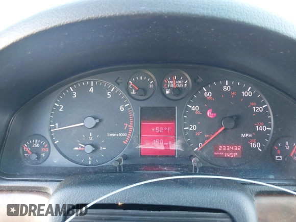 1998 Audi A4 with VIN WAUGD28D5WA235015, listed as a IAAI auction lot 41744703 with 233,432 mi miles. Bid and sale history available at carsss.com. Image 7.