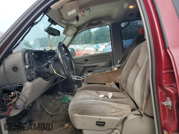 2004 Chevrolet Tahoe LS with VIN 1GNEC13Z64R289200, listed as a Copart auction lot 74553534 with 209,815 mi miles and Salvage Title. Bid and sale history available at carsss.com. Image 7.