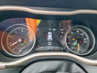 2017 Jeep Cherokee Limited с VIN 1C4PJLDB6HW661145, выставлен на аукционе Copart как лот 58235895 с пробегом 149 760 миль миль и Списание • Salvage title. История ставок и продаж доступна на DreamBid. Изображение 9.