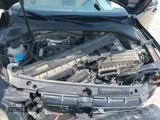2015 Volkswagen Passat SE z VIN 1VWBV7A33FC024325, wystawiony jako IAAI lot #42313126 z przebiegiem 179 964 mil mil oraz . Historia ofert i sprzedaży dostępna na DreamBid. Obrazek 10.