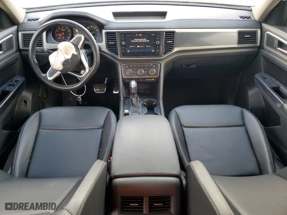 2021 Volkswagen Atlas 3.6L V6 SE w/Technology R-Line with VIN 1V2PR2CA5MC525207, listed as a Copart auction lot 76572184 with 130,206 mi miles and Non Repairable. Bid and sale history available at carsss.com. Image 8.