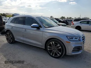2018 Audi SQ5 Prestige with VIN WA1C4AFY3J2220186, listed as a Copart auction lot 40468764 with 19,476 mi miles and Non Repairable. Bid and sale history available at DreamBid. Image 4.
