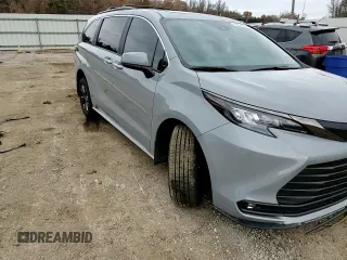 2024 Toyota Sienna LE with VIN 5TDCSKFC1RS147832, listed as a Copart auction lot 84854394 with 6,025 mi miles and Salvage Title. Bid and sale history available at carsss.com. Image 11.