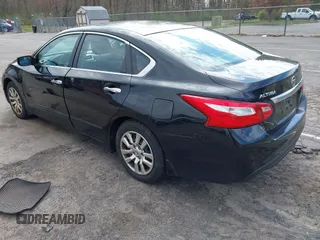 2016 Nissan Altima SR with VIN 1N4AL3AP9GC219286, listed as a IAAI auction lot 42123028 with 73,120 mi miles and . Bid and sale history available at carsss.com. Image 3.