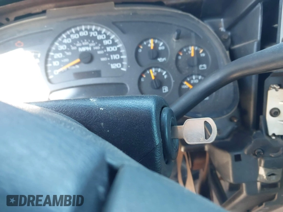 2004 Chevrolet Silverado 1500 Work Truck with VIN 1GCEC14X34Z152656, listed as a IAAI auction lot 41308111 with 1 mi miles. Bid and sale history available at carsss.com. Image 11.
