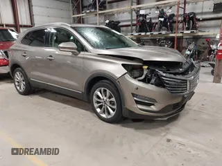 2018 Lincoln MKC Select z VIN 5LMCJ2D95JUL03454, wystawiony jako IAAI lot #42183892 z przebiegiem 78 248 mil mil oraz . Historia ofert i sprzedaży dostępna na DreamBid. Obrazek 1.