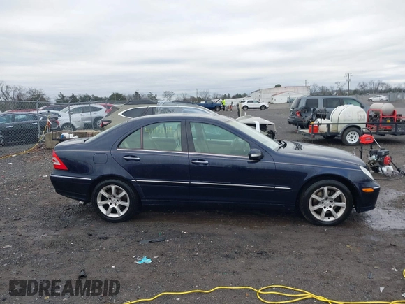 2007 Mercedes-Benz C 280 Luxury with VIN WDBRF92H67F903191, listed as a IAAI auction lot 41112114 with 125,519 mi miles and . Bid and sale history available at DreamBid. Image 13.