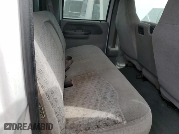 2000 Ford F-350 XL with VIN 1FTSW30S6YEC82315, listed as a Copart auction lot 75479334 with 327,345 mi miles and Salvage Title. Bid and sale history available at DreamBid. Image 11.