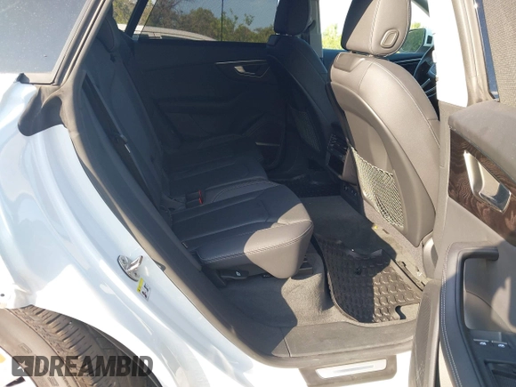 2023 Audi Q8 Prestige z VIN WA1CVBF18PD007608, wystawiony jako IAAI lot #42351075 z przebiegiem 28 278 mil mil oraz . Historia ofert i sprzedaży dostępna na DreamBid. Obrazek 8.