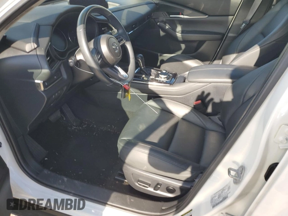 2021 Mazda CX-30 Preferred with VIN 3MVDMBCL5MM311027, listed as a Copart auction lot 41808605 with 388,809 mi miles and Salvage Title. Bid and sale history available at DreamBid. Image 7.