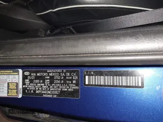 2021 Kia Forte GT-Line z VIN 3KPF34AD2ME330827, wystawiony jako IAAI lot #41967454 z przebiegiem 80 641 mil mil oraz . Historia ofert i sprzedaży dostępna na DreamBid. Obrazek 9.