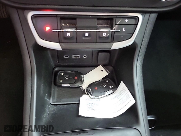 2022 GMC Terrain SLE with VIN 3GKALTEVXNL265475, listed as a IAAI auction lot 42682678 with 74,688 mi miles and . Bid and sale history available at DreamBid. Image 2.