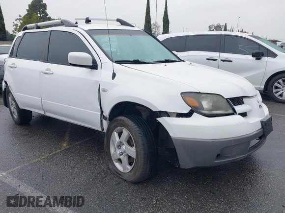2003 Mitsubishi Outlander XLS with VIN JA4LX41G93U034215, listed as a IAAI auction lot 41788522 with 163,558 mi miles. Bid and sale history available at carsss.com. Image 1.