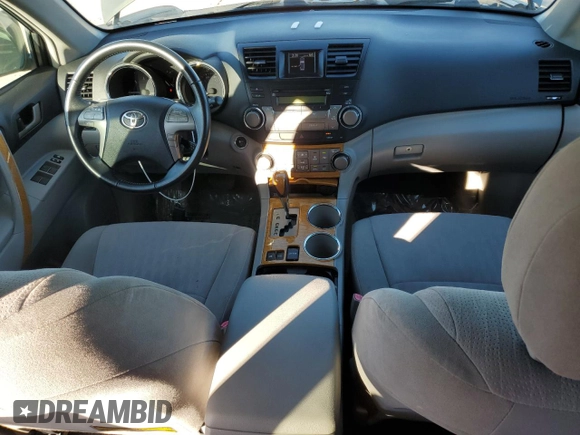 2009 Toyota Highlander Hybrid with VIN JTEEW41A592028490, listed as a Copart auction lot 87747245 with 182,913 mi miles and Salvage Title. Bid and sale history available at carsss.com. Image 8.