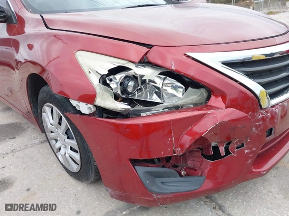 2013 Nissan Altima 2.5 SL with VIN 1N4AL3AP7DN503533, listed as a IAAI auction lot 41306773 with 94,899 mi miles. Bid and sale history available at carsss.com. Image 6.