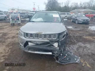 2018 Jeep Compass Limited with VIN 3C4NJDCB1JT238287, listed as a IAAI auction lot 41640492 with 74,554 mi miles and . Bid and sale history available at carsss.com. Image 11.