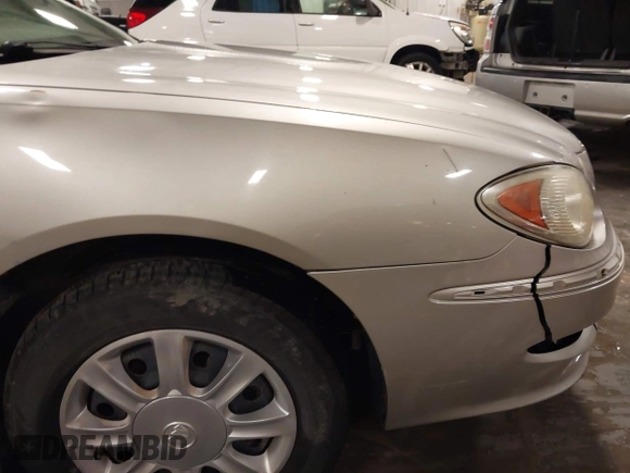 2008 Buick LaCrosse CX with VIN 2G4WC582781192212, listed as a IAAI auction lot 42518086 with 148,098 mi miles and . Bid and sale history available at DreamBid. Image 19.
