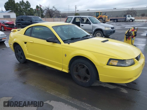 2002 Ford Mustang Standard with VIN 1FAFP40412F228577, listed as a IAAI auction lot 41815902 with 134,449 mi miles. Bid and sale history available at carsss.com. Image 1.