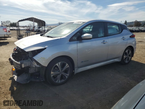 2018 Nissan LEAF S z VIN 1N4AZ1CP5JC306884, wystawiony jako Copart lot #46136825 z przebiegiem 30 423 mil mil oraz Szkoda całkowita • Salvage title. Historia ofert i sprzedaży dostępna na DreamBid. Obrazek 1.
