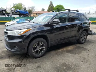2016 Toyota Highlander XLE z VIN 5TDJKRFHXGS349769, wystawiony jako Copart lot #58527825 z przebiegiem 118 015 mil mil oraz Szkoda całkowita • Salvage title. Historia ofert i sprzedaży dostępna na DreamBid. Obrazek 1.