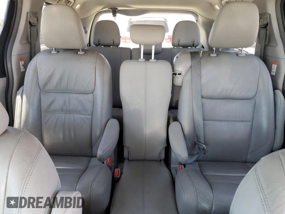 2017 Toyota Sienna XLE Auto Access Seat with VIN 5TDYZ3DC1HS838612, listed as a Copart auction lot 61286525 with 269,050 mi miles and Clean title. Bid and sale history available at DreamBid. Image 10.