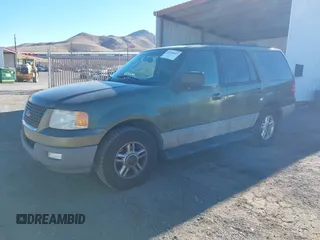 2003 Ford Expedition XLT with VIN 1FMFU16W93LB08888, listed as a IAAI auction lot 41290047 with 220,561 mi miles. Bid and sale history available at carsss.com. Image 2.