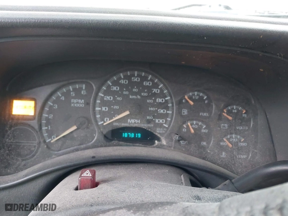 2001 Chevrolet Tahoe LS with VIN 1GNEK13T91R224397, listed as a IAAI auction lot 41834197 with 189,000 mi miles. Bid and sale history available at carsss.com. Image 7.
