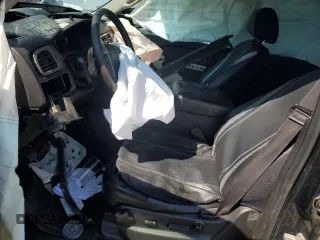 2013 Chevrolet Suburban LT z VIN 1GNSCJE0XDR128947, wystawiony jako Copart lot #50385365 z przebiegiem Nie podano mil oraz Szkoda całkowita • Salvage title. Historia ofert i sprzedaży dostępna na DreamBid. Obrazek 7.
