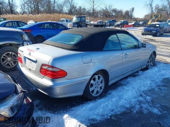 2002 Mercedes-Benz CLK 320/430 with VIN WDBLK65G82T102405, listed as a IAAI auction lot 41225601 with 63,800 mi miles and . Bid and sale history available at DreamBid. Image 4.