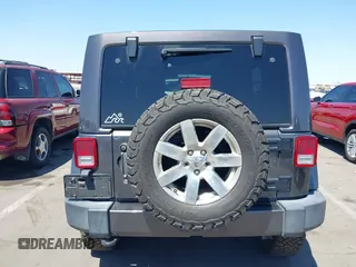 2018 Jeep Wrangler JK Unlimited Altitude with VIN 1C4BJWEG9JL802853, listed as a IAAI auction lot 41993420 with 51,742 mi miles. Bid and sale history available at carsss.com. Image 16.