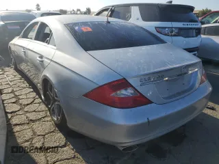 2006 Mercedes-Benz CLS 500 z VIN WDDDJ75X76A076532, wystawiony jako Copart lot #65829894 z przebiegiem Nie podano mil oraz Czysty tytuł • Clean title. Historia ofert i sprzedaży dostępna na DreamBid. Obrazek 2.