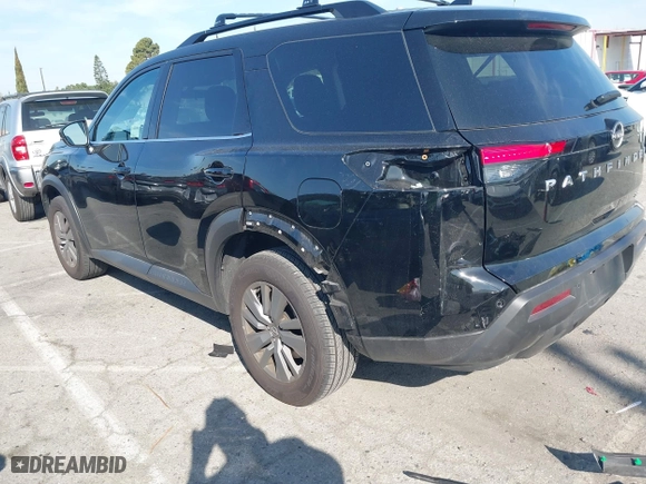 2024 Nissan Pathfinder SV with VIN 5N1DR3BA8RC289408, listed as a IAAI auction lot 41855609 with 11,832 mi miles. Bid and sale history available at carsss.com. Image 3.