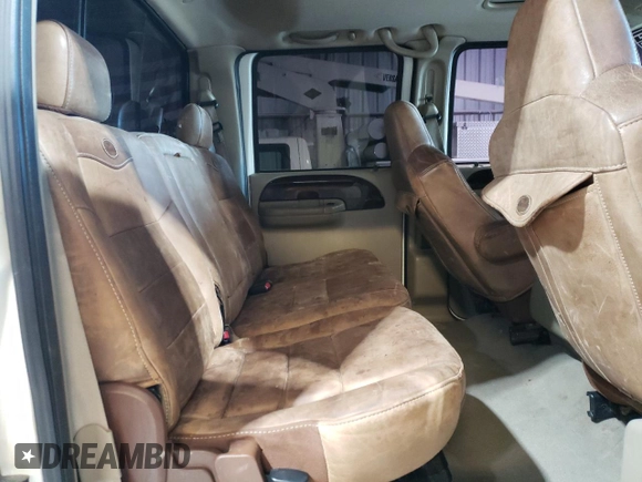 2006 Ford F-350 XL with VIN 1FTWW31P76EC06434, listed as a Copart auction lot 88783425 with 256,189 mi miles and Salvage Title. Bid and sale history available at DreamBid. Image 10.