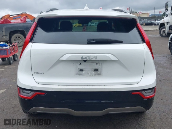 2023 Kia Niro Wave with VIN KNDCT3L1XP5068359, listed as a IAAI auction lot 41787958 with 40,024 mi miles and . Bid and sale history available at DreamBid. Image 17.