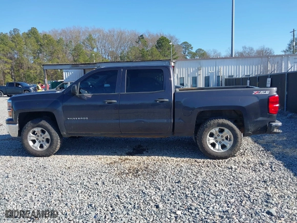 2014 Chevrolet Silverado 1500 LT with VIN 3GCUKREC6EG553001, listed as a IAAI auction lot 41415936 with 254,622 mi miles. Bid and sale history available at carsss.com. Image 14.