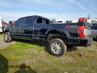 2017 Ford F-350 Platinum with VIN 1FT8W3BT6HEE47814, listed as a Copart auction lot 45143945 with Not provided miles and Salvage title. Bid and sale history available at DreamBid. Image 2.