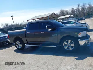2017 Ram 1500 Big Horn z VIN 3C6RR7LT6HG522612, wystawiony jako IAAI lot #41761830 z przebiegiem 117 480 mil mil oraz . Historia ofert i sprzedaży dostępna na DreamBid. Obrazek 14.
