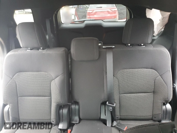 2018 Ford Explorer XLT z VIN 1FM5K7D87JGC32723, wystawiony jako Copart lot #51791465 z przebiegiem 121 053 mil mil oraz Szkoda całkowita • Salvage title. Historia ofert i sprzedaży dostępna na DreamBid. Obrazek 10.