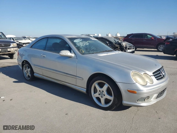 2004 Mercedes-Benz CLK-Class 5.0L with VIN WDBTJ75J34F096888, listed as a Copart auction lot 83302214 with 0 mi miles and Clean Title. Bid and sale history available at carsss.com. Image 4.