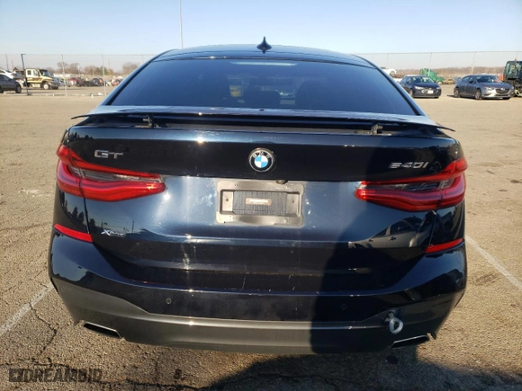 2018 BMW 6 Series 640i xDrive with VIN WBAJV6C58JBK07576, listed as a Copart auction lot 42206533 with 42,132 mi miles. Bid and sale history available at carsss.com. Image 6.