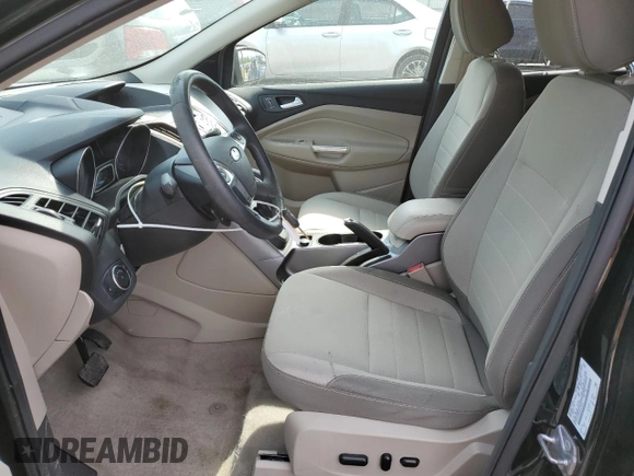 2016 Ford Escape SE z VIN 1FMCU0G99GUA13835, wystawiony jako Copart lot #52401865 z przebiegiem 130 143 mil mil oraz Szkoda całkowita • Salvage title. Historia ofert i sprzedaży dostępna na DreamBid. Obrazek 7.