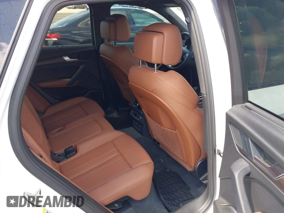 2024 Audi Q5 S line Premium Plus with VIN WA1E2AFY4R2036143, listed as a IAAI auction lot 42309252 with 14,797 mi miles and . Bid and sale history available at DreamBid. Image 8.