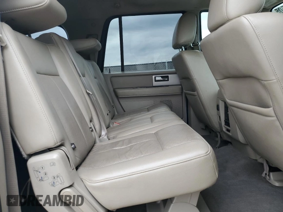 2014 Ford Expedition Max Limited z VIN 1FMJK1K52EEF61786, wystawiony jako Copart lot #89087505 z przebiegiem Nie podano mil oraz Szkoda całkowita • Salvage title. Historia ofert i sprzedaży dostępna na DreamBid. Obrazek 11.