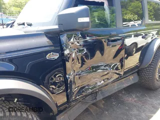 2023 Ford Bronco с VIN 1FMEE5DP6PLB86854, выставлен на аукционе IAAI как лот 42498438 с пробегом 9 225 миль миль и . История ставок и продаж доступна на DreamBid. Изображение 6.