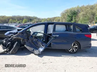 2020 Honda Odyssey Elite with VIN 5FNRL6H95LB052590, listed as a IAAI auction lot 42231280 with 65,165 mi miles and . Bid and sale history available at DreamBid. Image 15.
