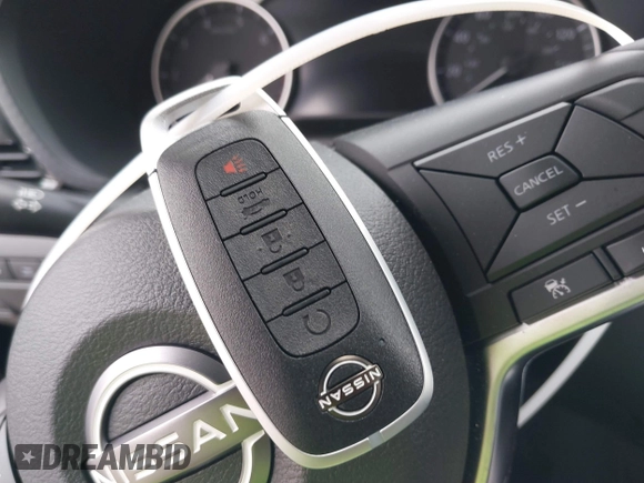 2025 Nissan Sentra SV with VIN 3N1AB8CV1SY243431, listed as a IAAI auction lot 41885210 with 1,325 mi miles and . Bid and sale history available at DreamBid. Image 11.