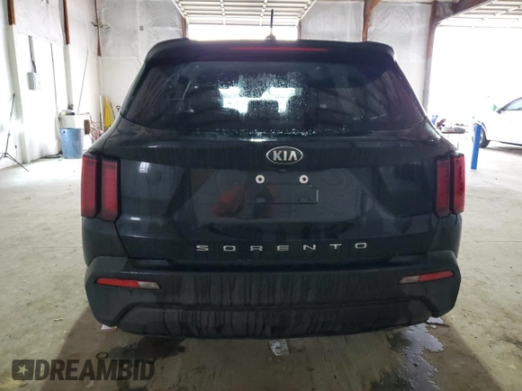 2021 Kia Sorento LX z VIN 5XYRG4LC1MG061390, wystawiony jako Copart lot #47302825 z przebiegiem 64 148 mil mil oraz Szkoda całkowita • Salvage title. Historia ofert i sprzedaży dostępna na DreamBid. Obrazek 6.