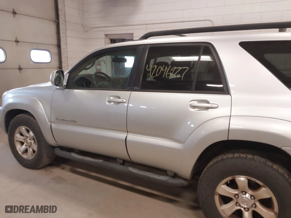 2006 Toyota 4Runner SR5 with VIN JTEBU14R760083877, listed as a IAAI auction lot 42046927 with 306,178 mi miles. Bid and sale history available at carsss.com. Image 14.