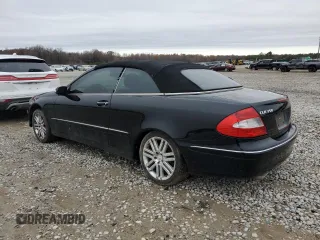 2008 Mercedes-Benz CLK 350 с VIN WDBTK56F88F246009, выставлен на аукционе Copart как лот 43073965 с пробегом 161 324 миль миль и Списание • Salvage title. История ставок и продаж доступна на DreamBid. Изображение 2.